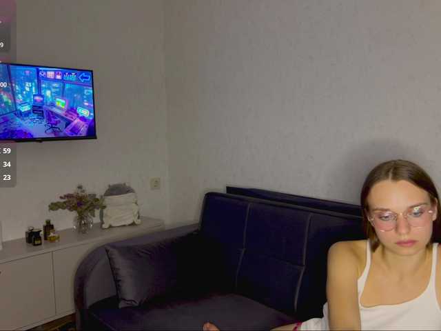 AmyYammy live cam on BongaCams