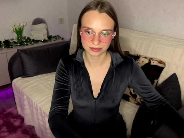 AmyYammy live cam on BongaCams
