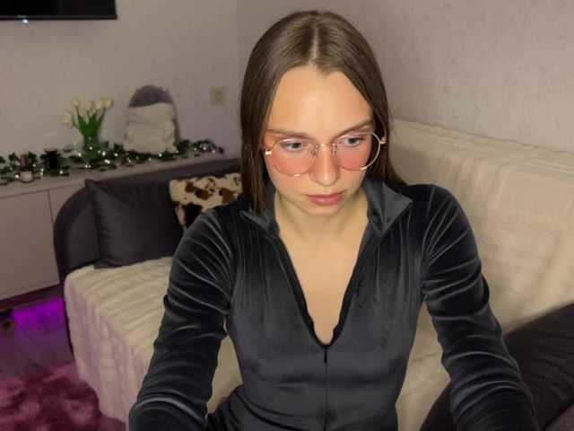 AmyYammy live cam on BongaCams