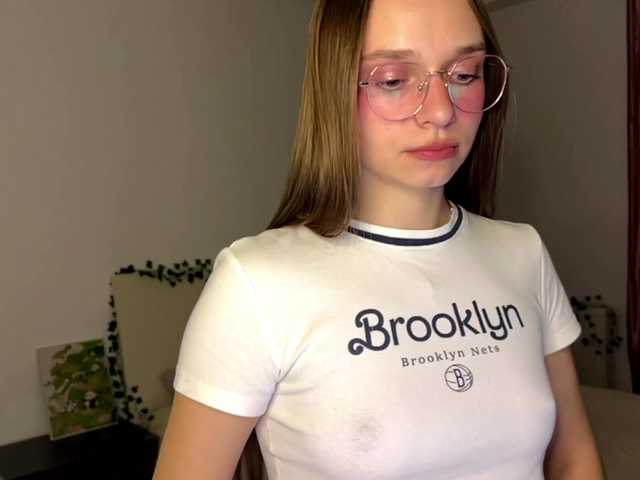 AmyYammy live cam on BongaCams