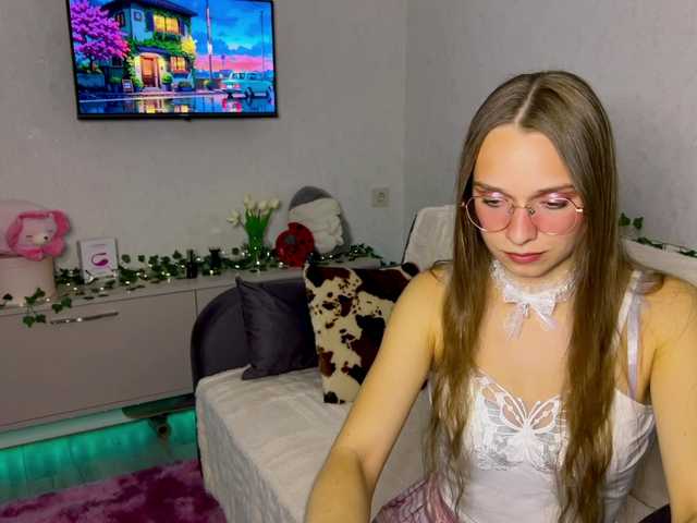 AmyYammy live cam on BongaCams