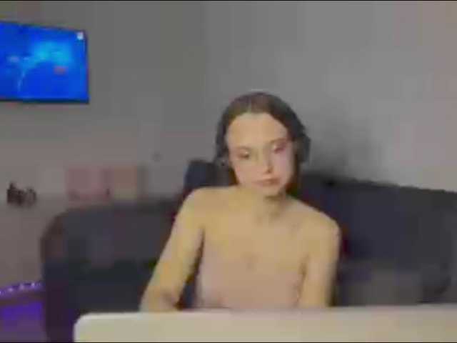 AmyYammy live cam on BongaCams