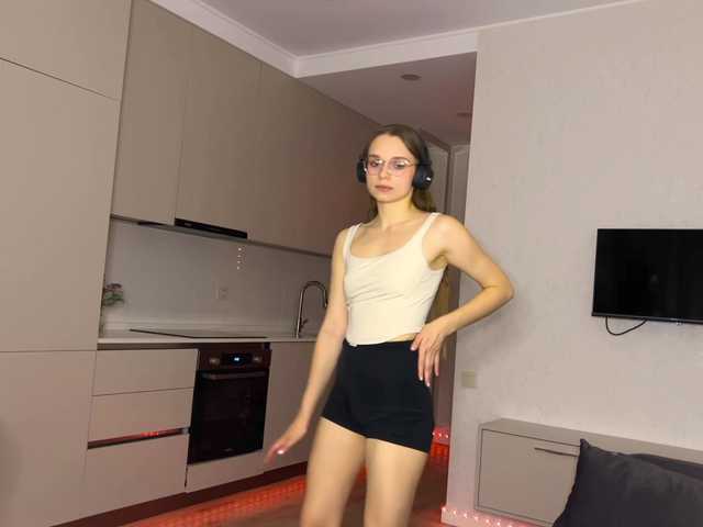 AmyYammy live cam on BongaCams