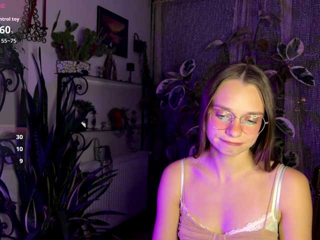 AmyYammy live cam on BongaCams