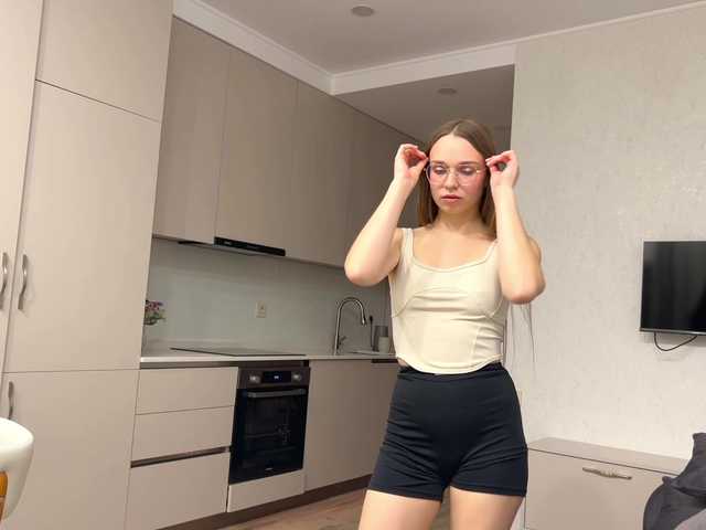AmyYammy live cam on BongaCams