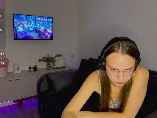 AmyYammy live cam on BongaCams