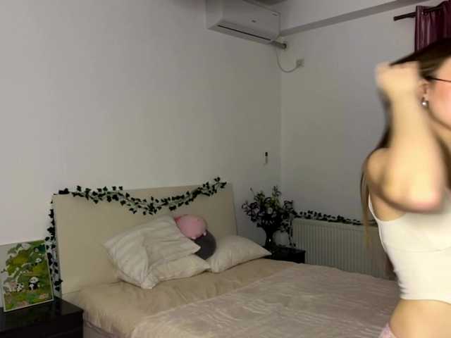 AmyYammy live cam on BongaCams