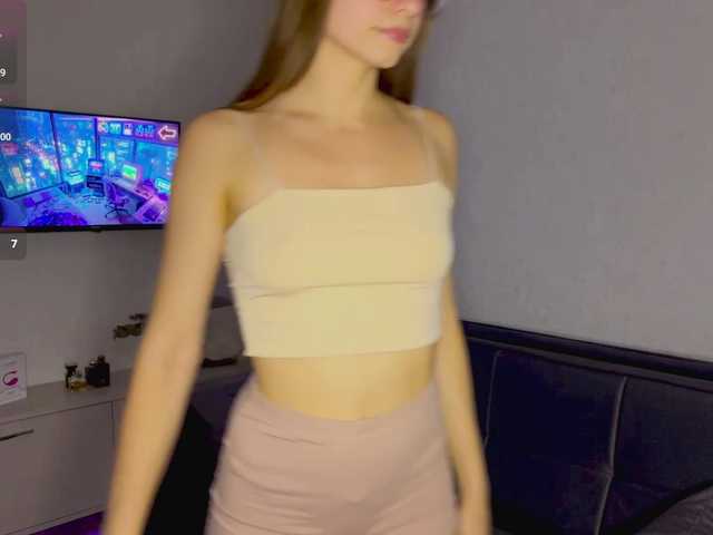 AmyYammy live cam on BongaCams