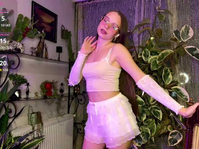 AmyYammy live webcam show