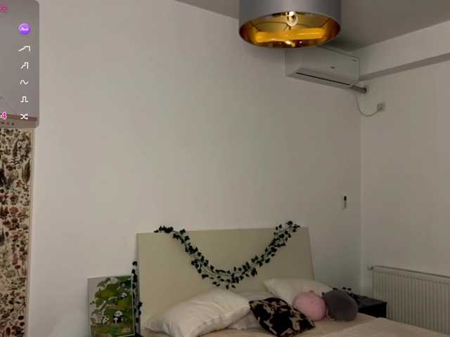 AmyYammy live cam on BongaCams