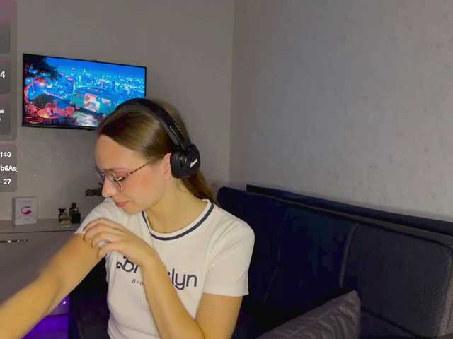 AmyYammy live cam on BongaCams