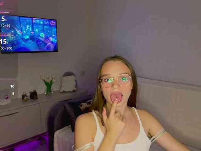 AmyYammy Sex Cam Show