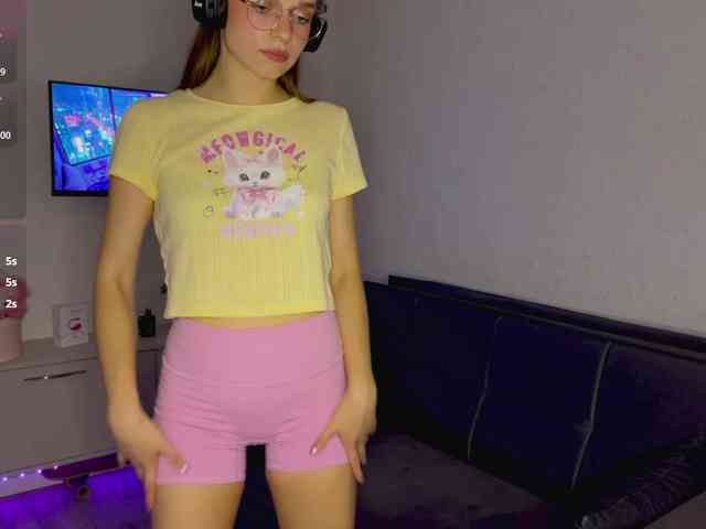 Model: AmyYammy