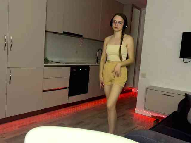 Model: AmyYammy