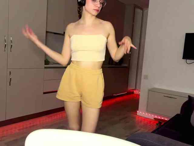 Model: AmyYammy
