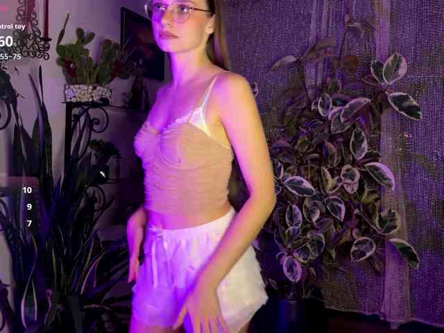 Model: AmyYammy