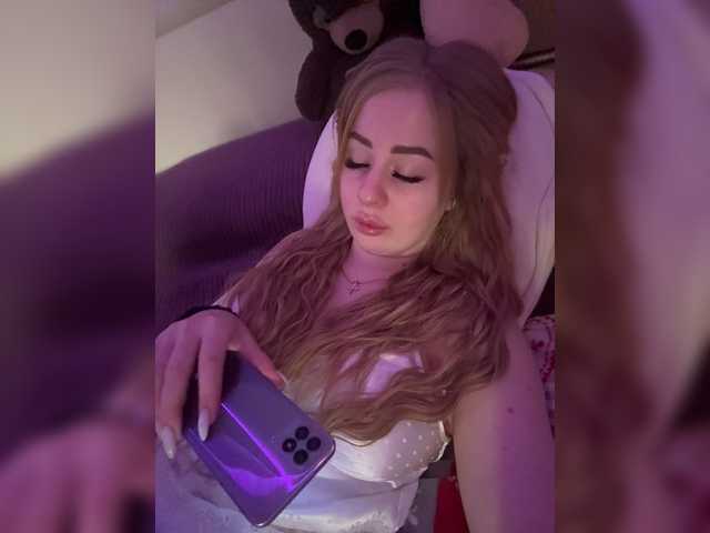 Miss-Etikaa live cam on BongaCams