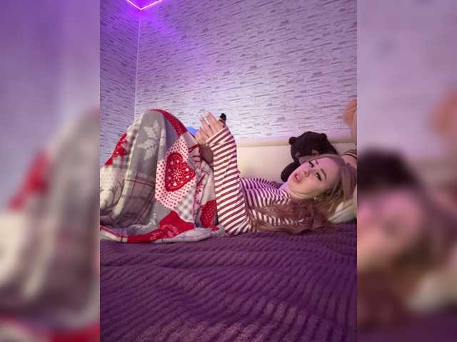 Miss-Etikaa live cam on BongaCams