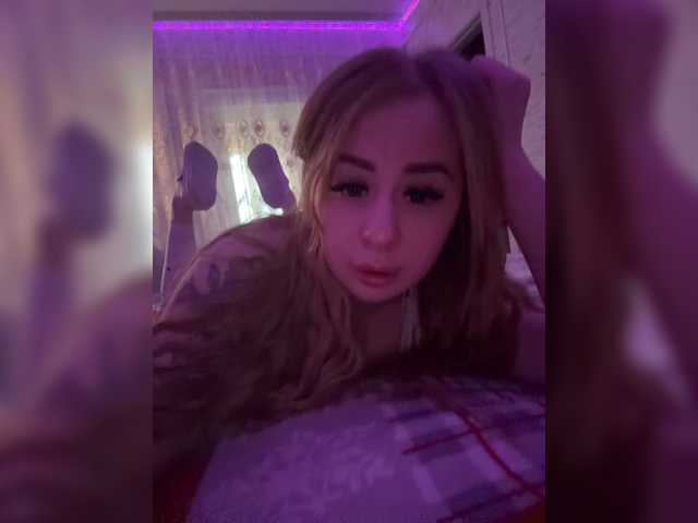 Miss-Etikaa live cam on BongaCams