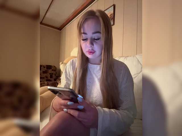 Miss-Etikaa live cam