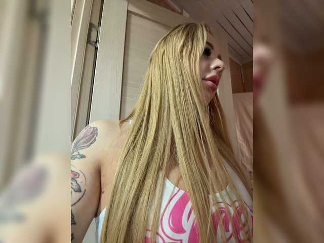 Black-Etika live cam on BongaCams