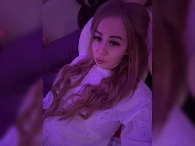 Miss-Etikaa live cam on BongaCams