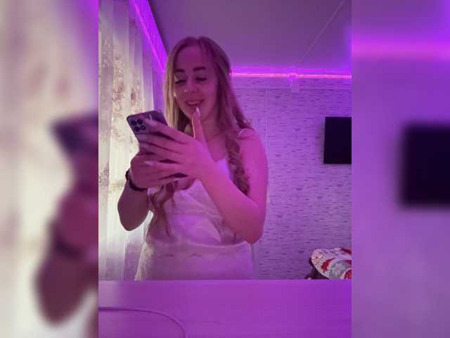 Miss-Etikaa live cam on BongaCams