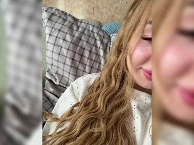 Miss-Etikaa live cam on BongaCams