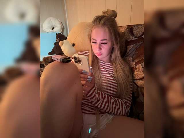 Black-Etika live cam on BongaCams
