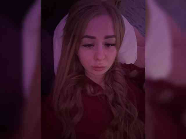 Miss-Etikaa webcam
