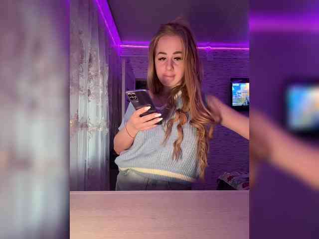 Miss-Etikaa webcam