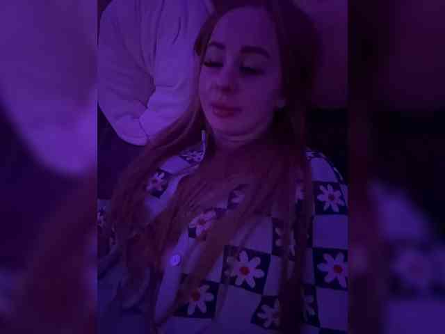 Miss-Etikaa webcam