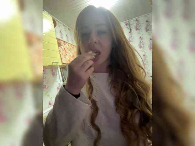 Miss-Etikaa webcam
