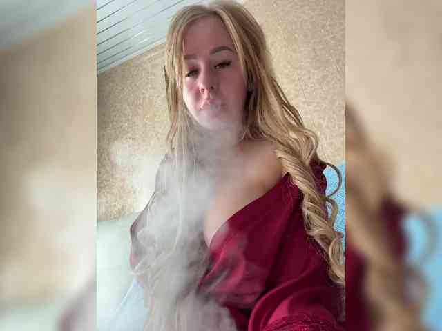 Miss-Etikaa webcam