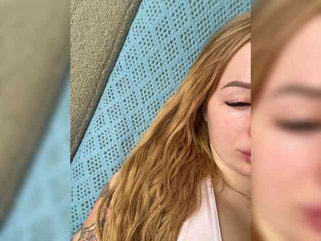 Miss-Etikaa webcam