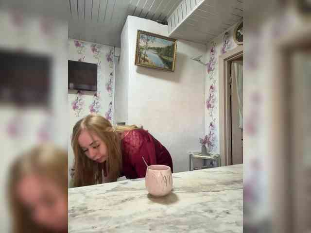 Miss-Etikaa webcam