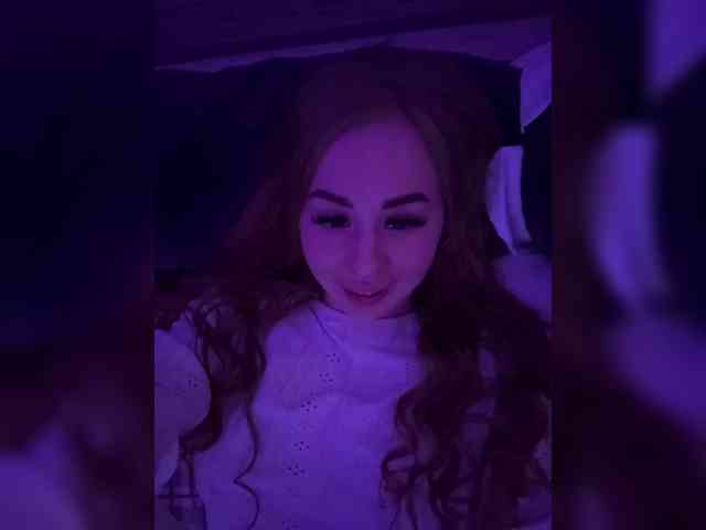 Miss-Etikaa webcam