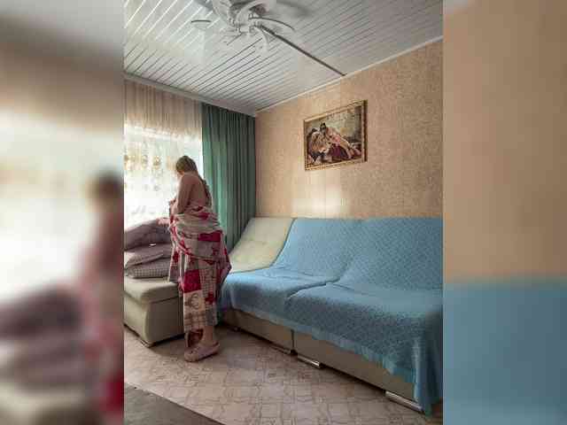 Miss-Etikaa webcam