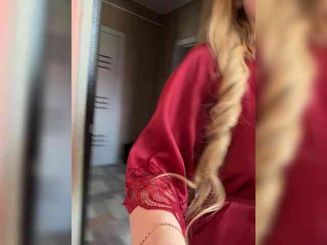 Miss-Etikaa webcam