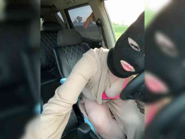 Black-Etika webcam