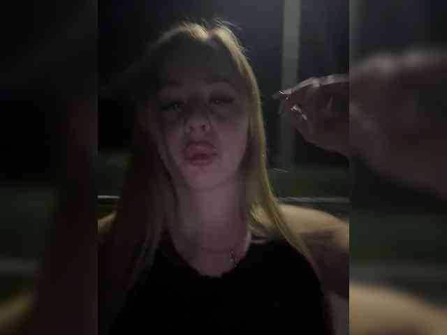 Miss-Etikaa webcam