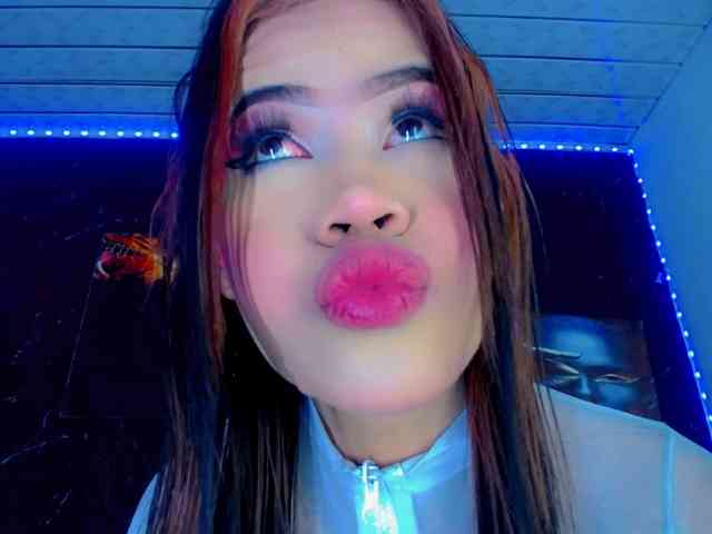 DominantDoll Sex Cam Show
