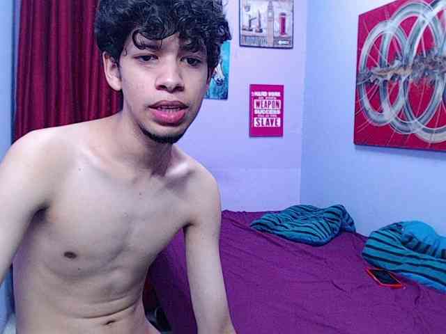 fuckdestroys webcam
