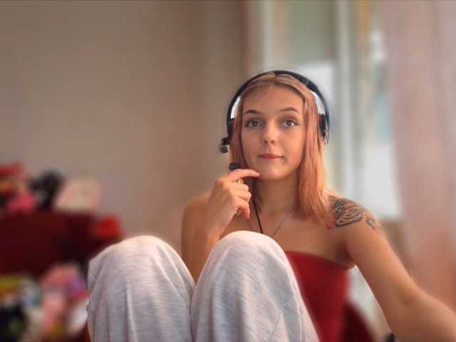 Evelin-Light live cam on BongaCams