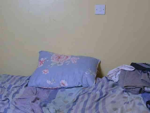 Essyfreaky webcam