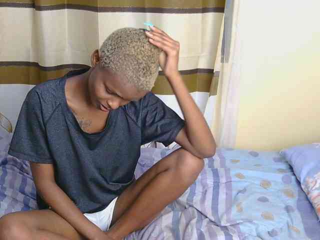 Essyfreaky webcam