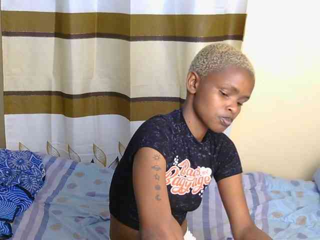 Essyfreaky webcam