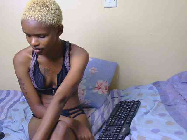 Essyfreaky webcam