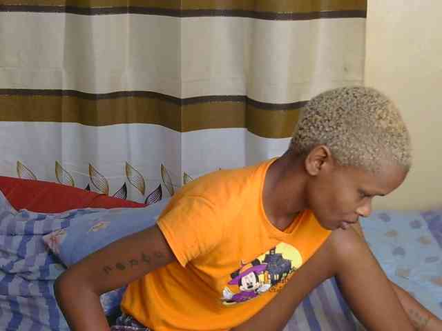 Essyfreaky webcam
