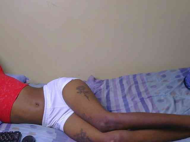 Essyfreaky webcam